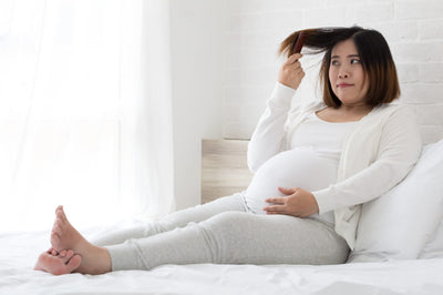 ¿Por qué se cae el cabello durante el embarazo o en la etapa post parto?